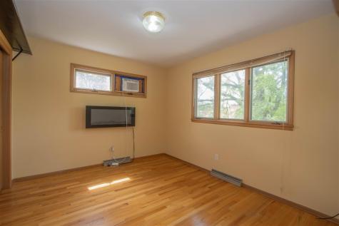 347 Koser Avenue Iowa City IA 52246