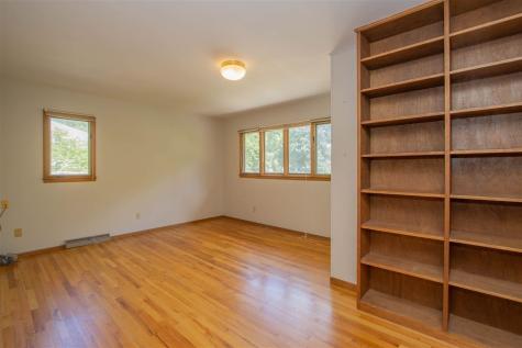 347 Koser Avenue Iowa City IA 52246