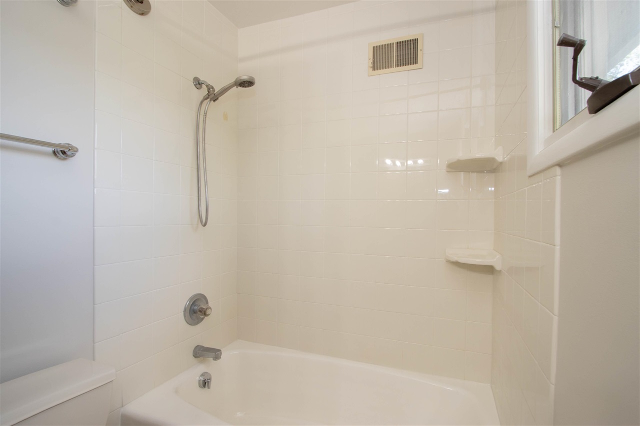347 Koser Avenue Iowa City IA 52246