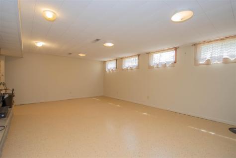 347 Koser Avenue Iowa City IA 52246