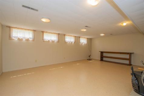 347 Koser Avenue Iowa City IA 52246