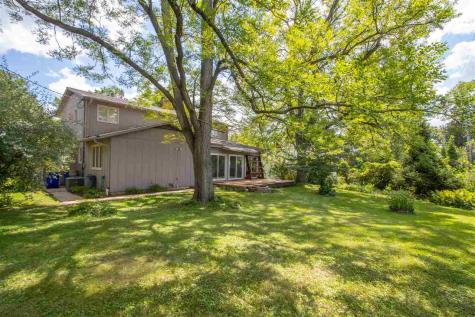 347 Koser Avenue Iowa City IA 52246