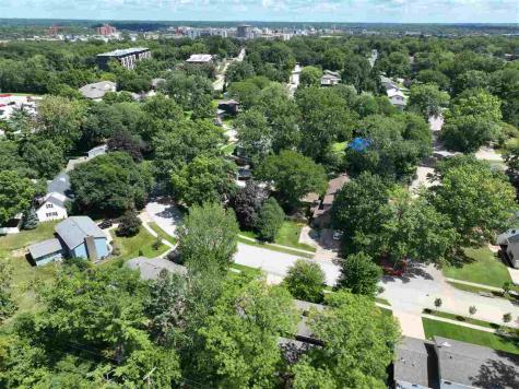 347 Koser Avenue Iowa City IA 52246