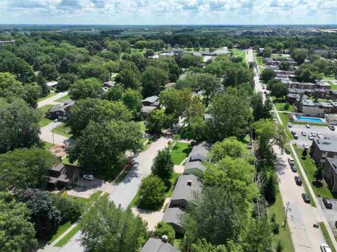 347 Koser Avenue Iowa City IA 52246