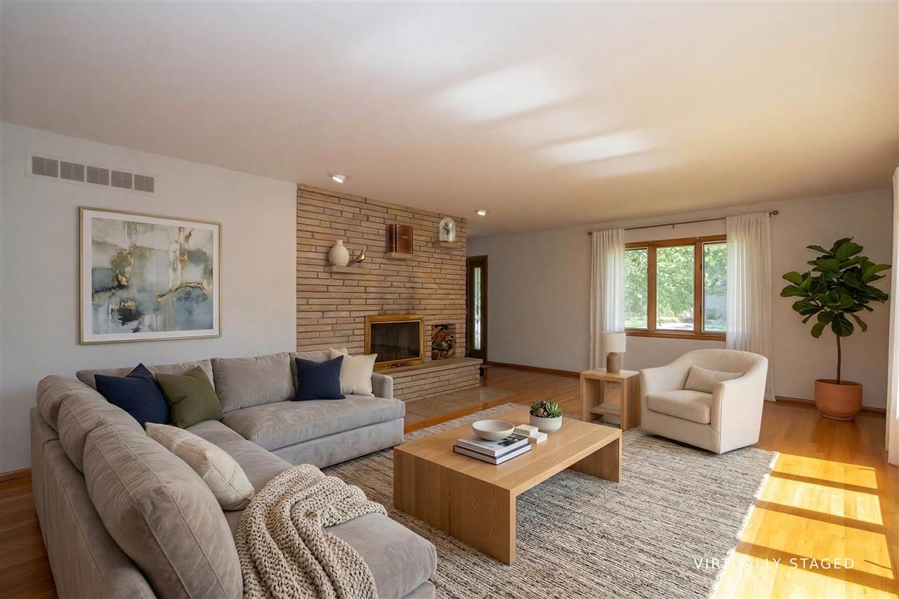 347 Koser Avenue Iowa City IA 52246