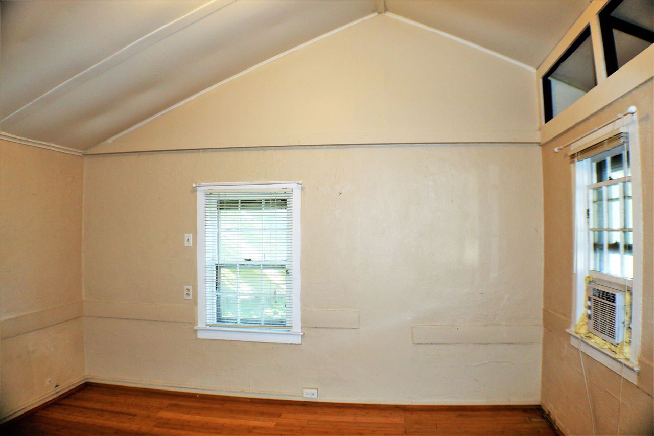 1016 Rochester Avenue Iowa City IA 52240