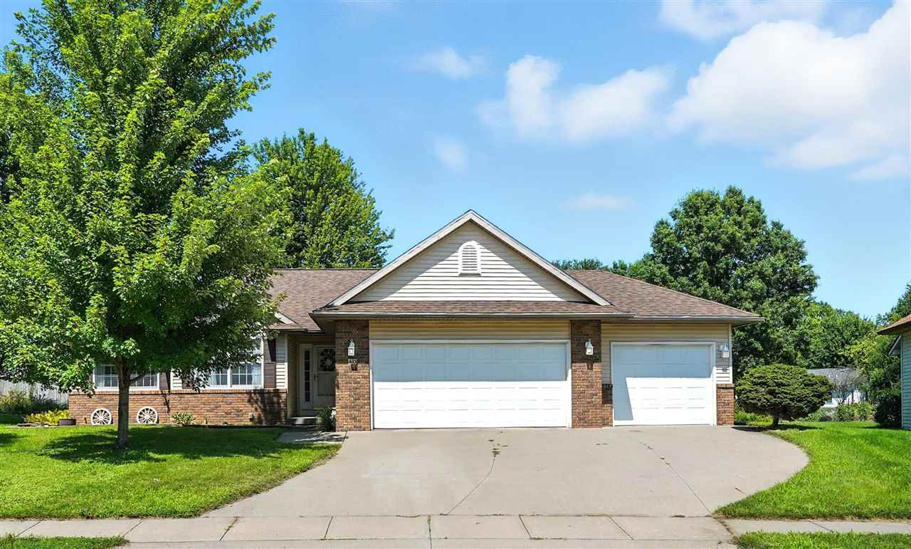 40 Stanwyck Drive Iowa City IA 52240