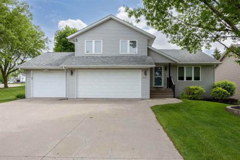 1773 Parkway Drive Iowa City IA 52241