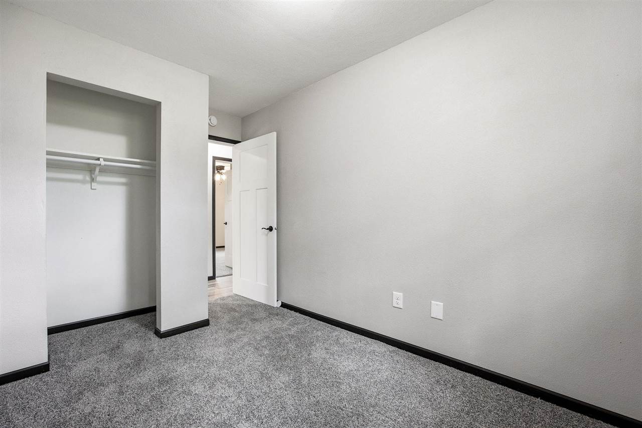 1917 California Avenue Iowa City IA 52240