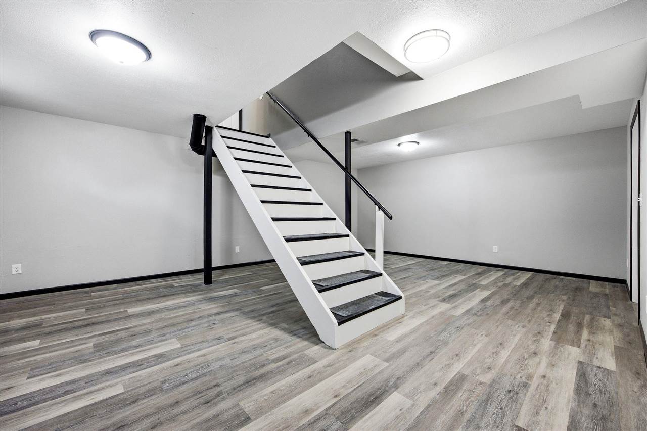 1917 California Avenue Iowa City IA 52240