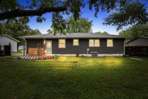 1917 California Avenue Iowa City IA 52240
