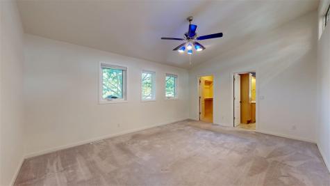 419 Elmira Street Iowa City IA 52245