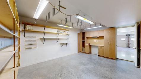 419 Elmira Street Iowa City IA 52245