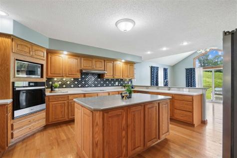 1268 Falcon Avenue NW Swisher IA 52338