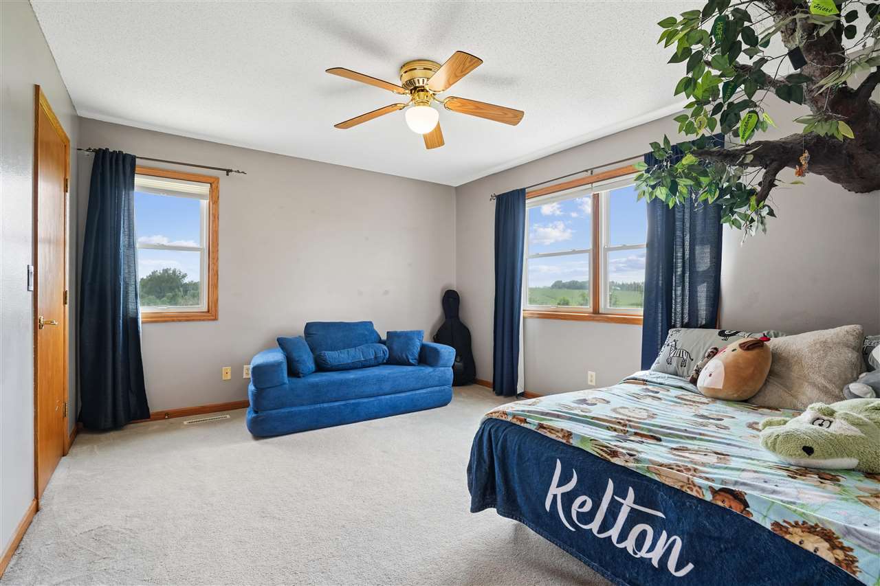 1268 Falcon Avenue NW Swisher IA 52338