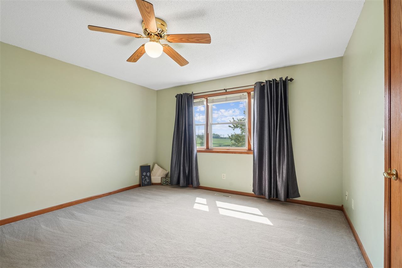 1268 Falcon Avenue NW Swisher IA 52338