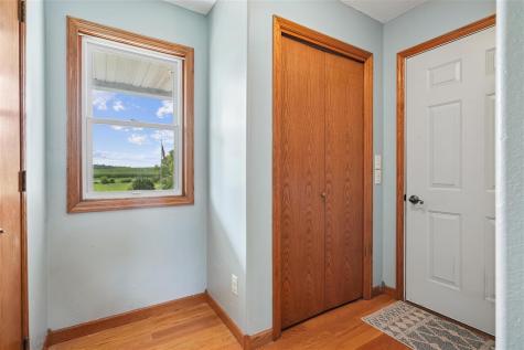 1268 Falcon Avenue NW Swisher IA 52338