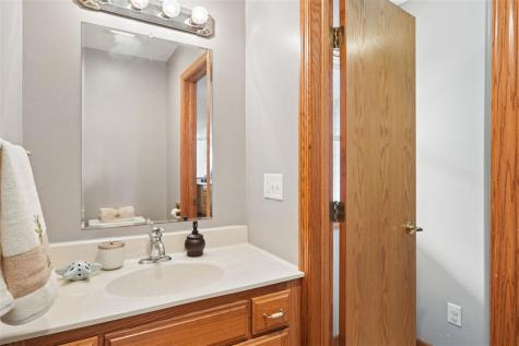 1268 Falcon Avenue NW Swisher IA 52338
