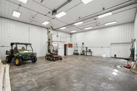1268 Falcon Avenue NW Swisher IA 52338