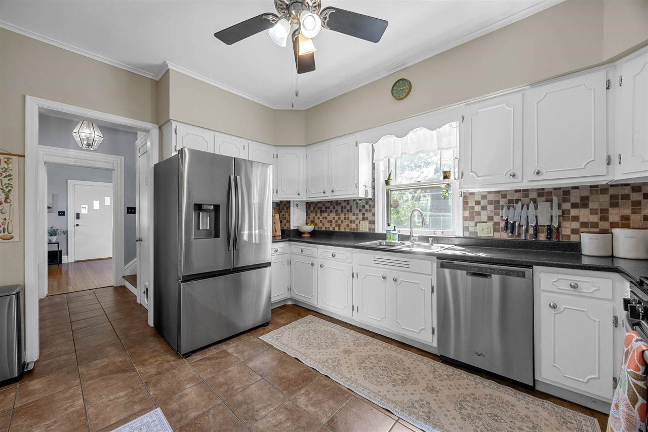 2300 4th Avenue SE Cedar Rapids IA 52403