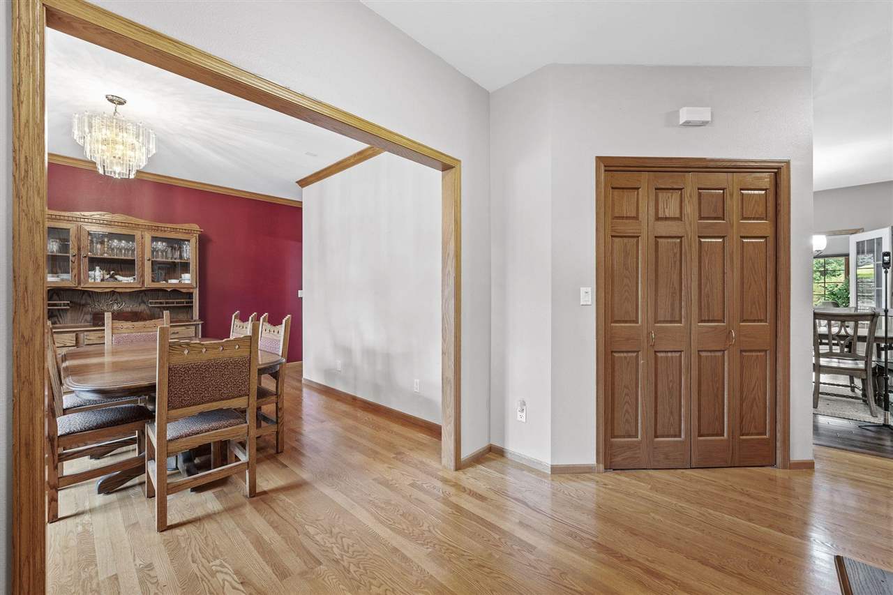 2332 E Washington Street Iowa City IA 52245