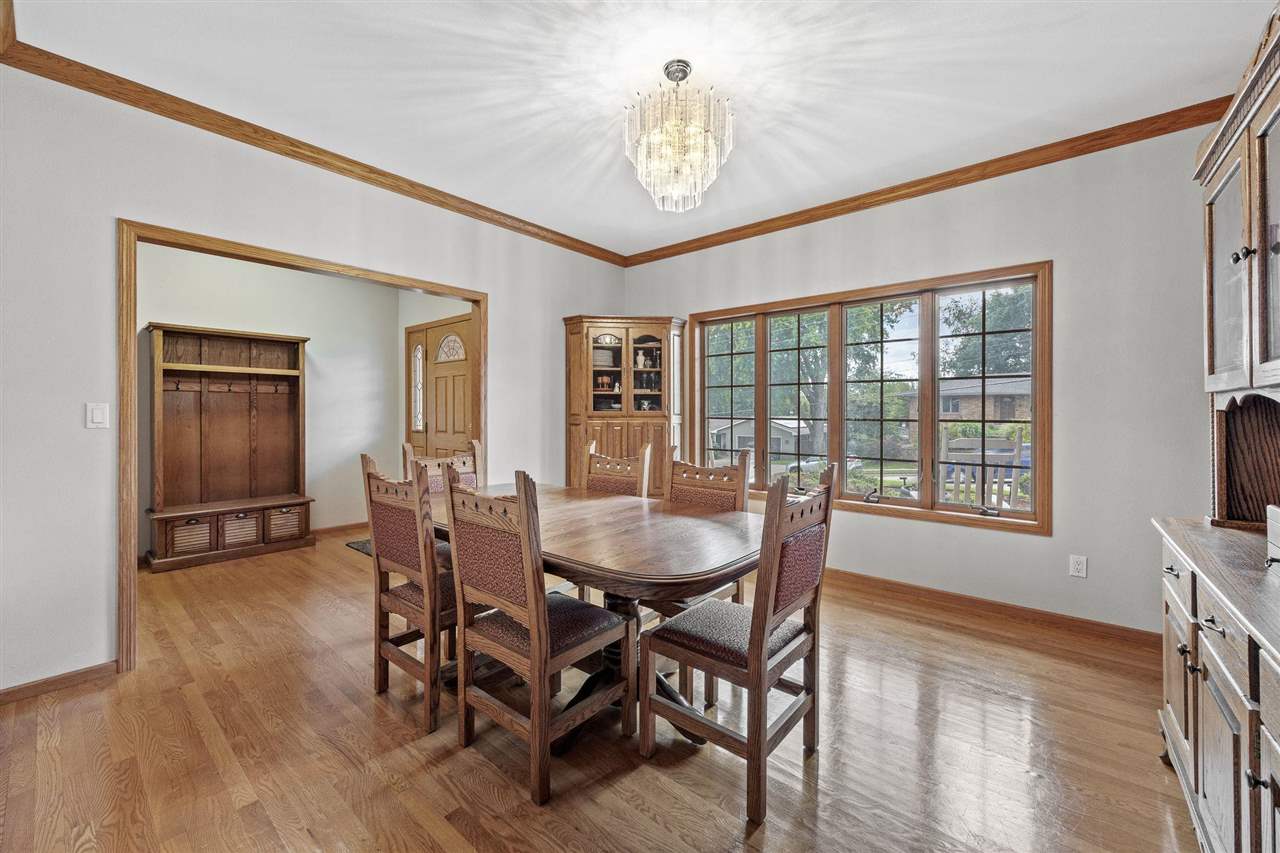 2332 E Washington Street Iowa City IA 52245