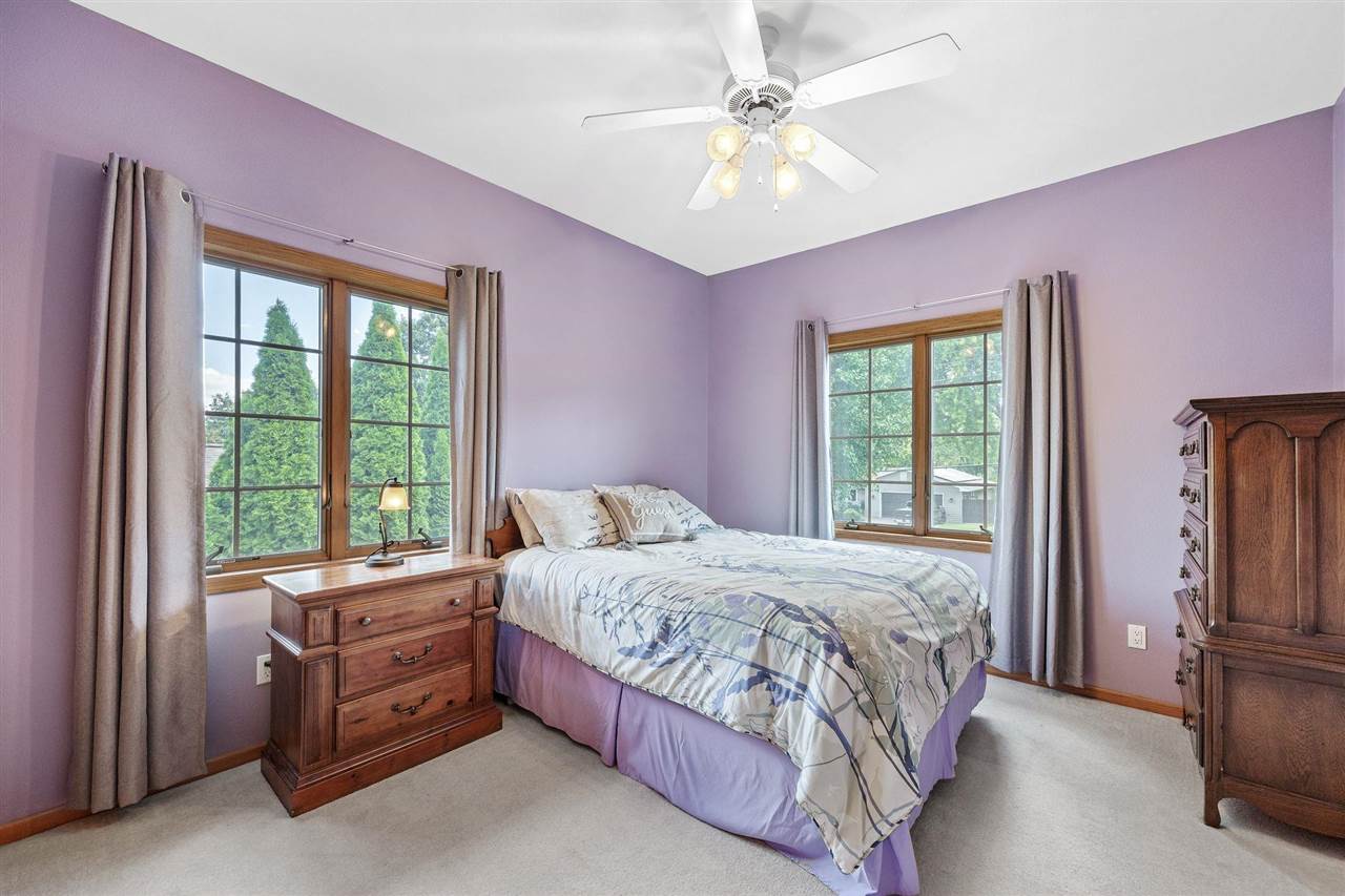 2332 E Washington Street Iowa City IA 52245