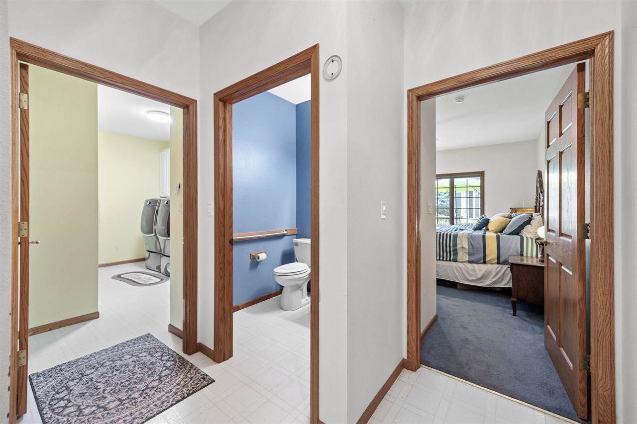 2332 E Washington Street Iowa City IA 52245