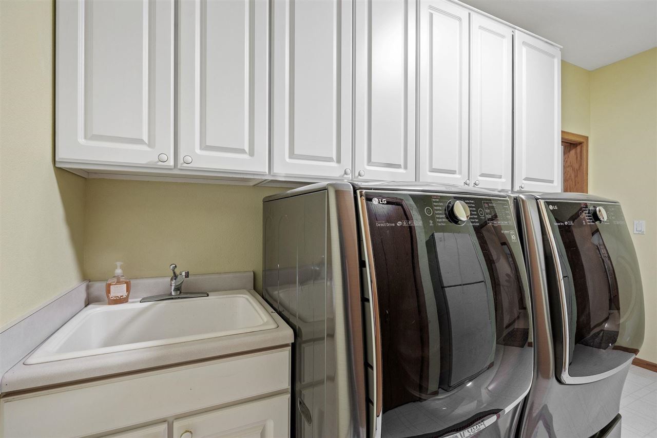 2332 E Washington Street Iowa City IA 52245