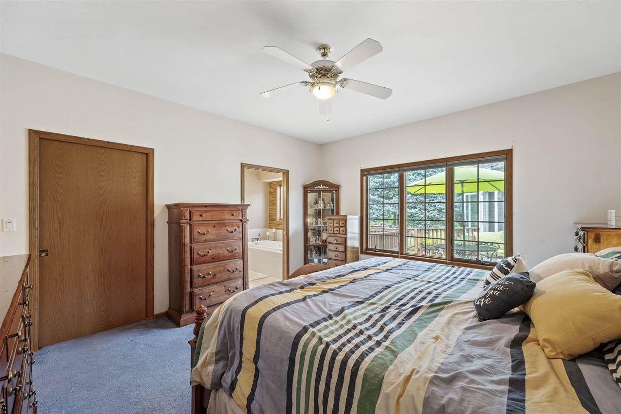 2332 E Washington Street Iowa City IA 52245