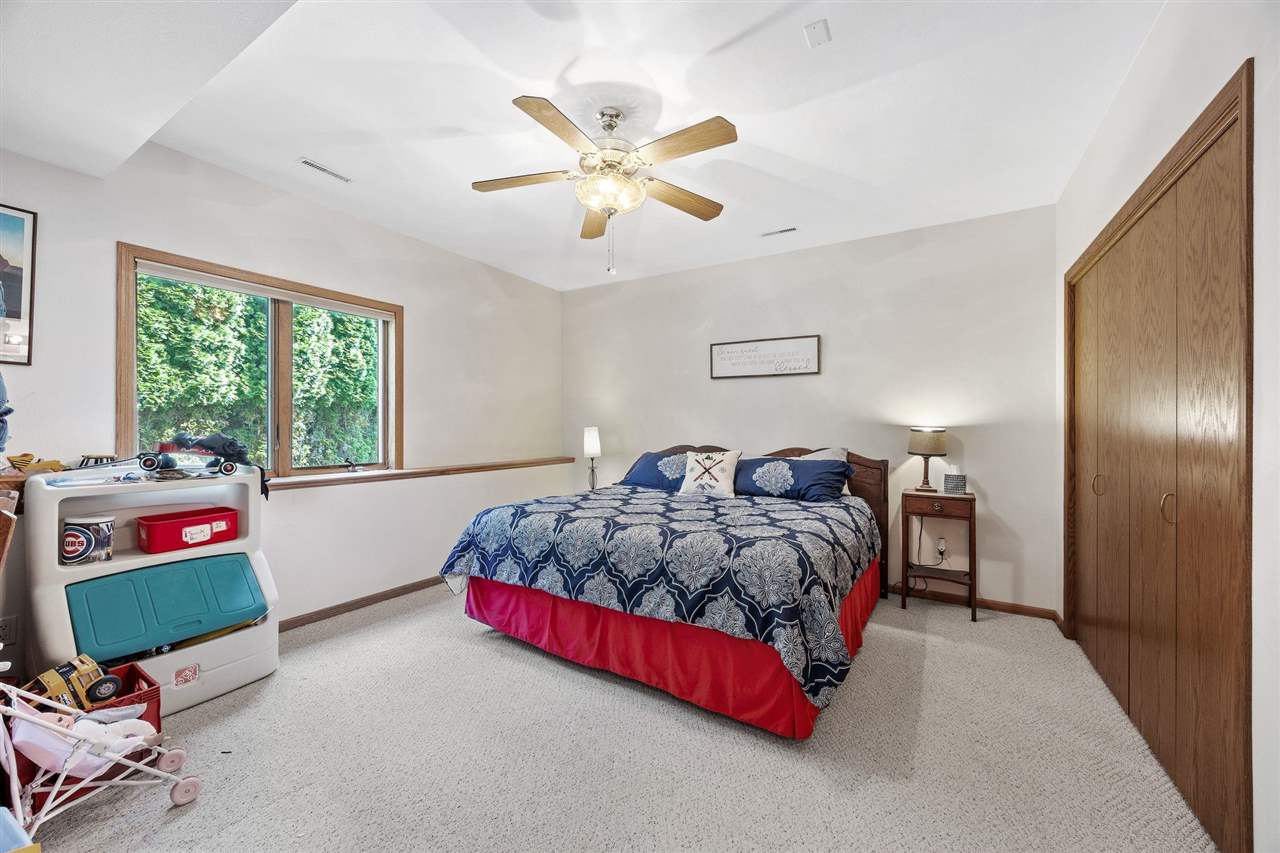 2332 E Washington Street Iowa City IA 52245