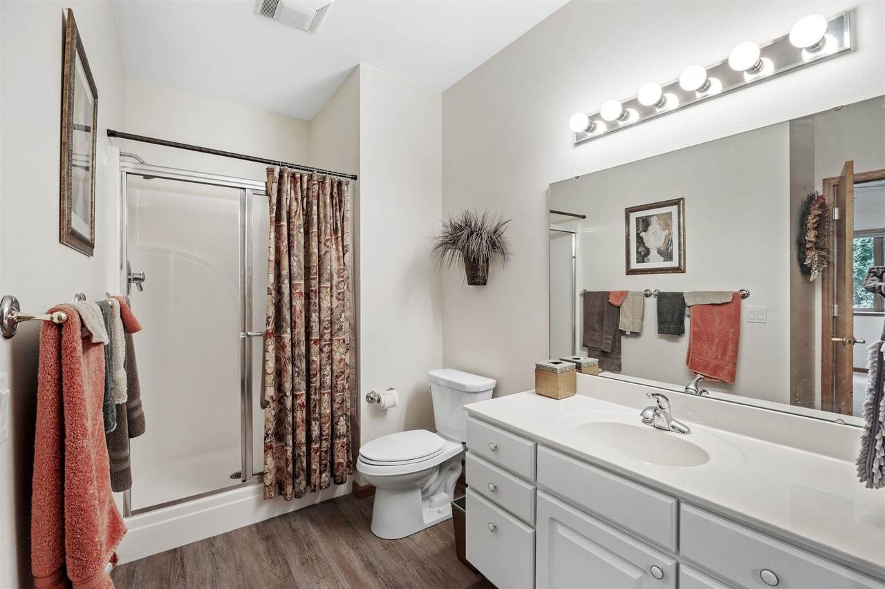 2332 E Washington Street Iowa City IA 52245