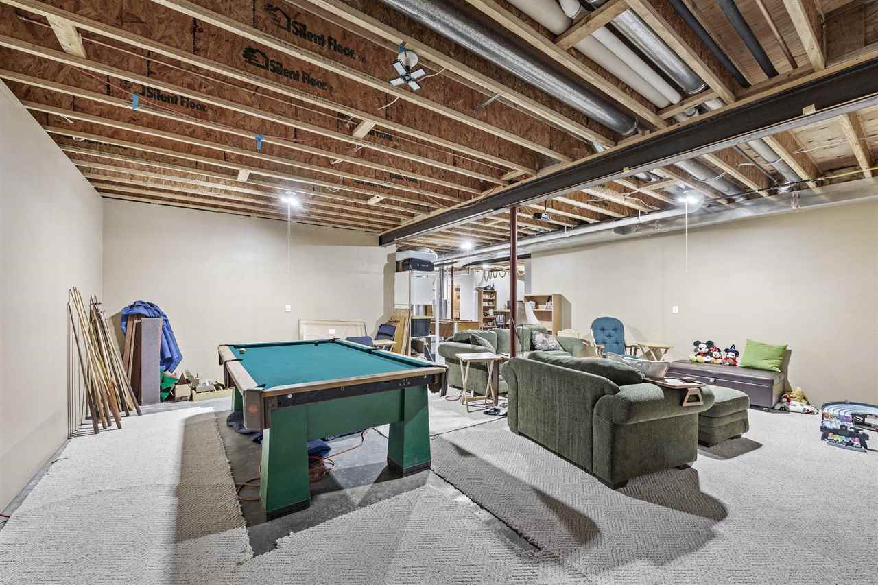 2332 E Washington Street Iowa City IA 52245