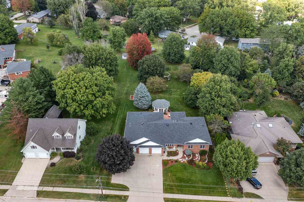 2332 E Washington Street Iowa City IA 52245