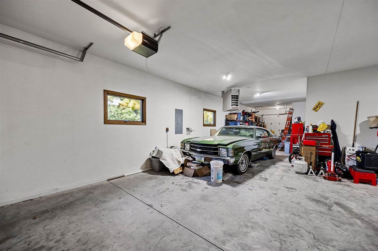 2332 E Washington Street Iowa City IA 52245