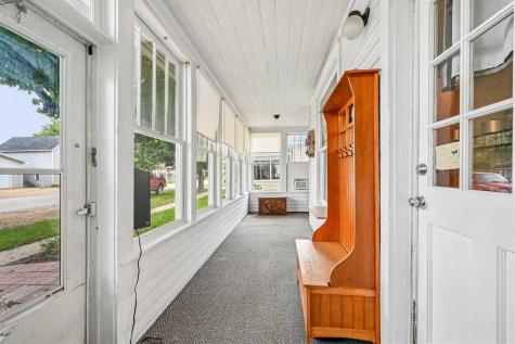 507 Resident Street Olin IA 52320