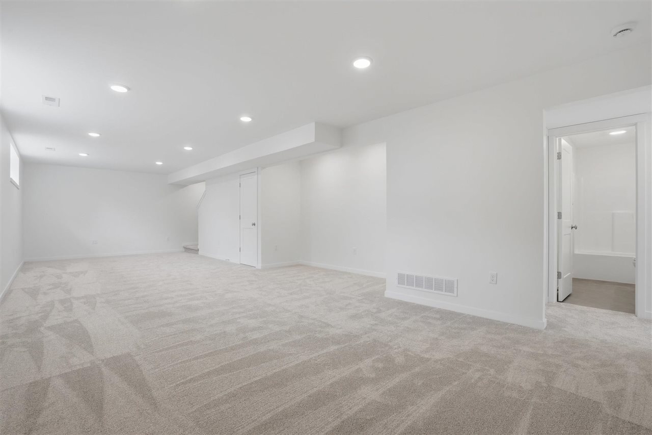 1887 Carroll Court North Liberty IA 52317