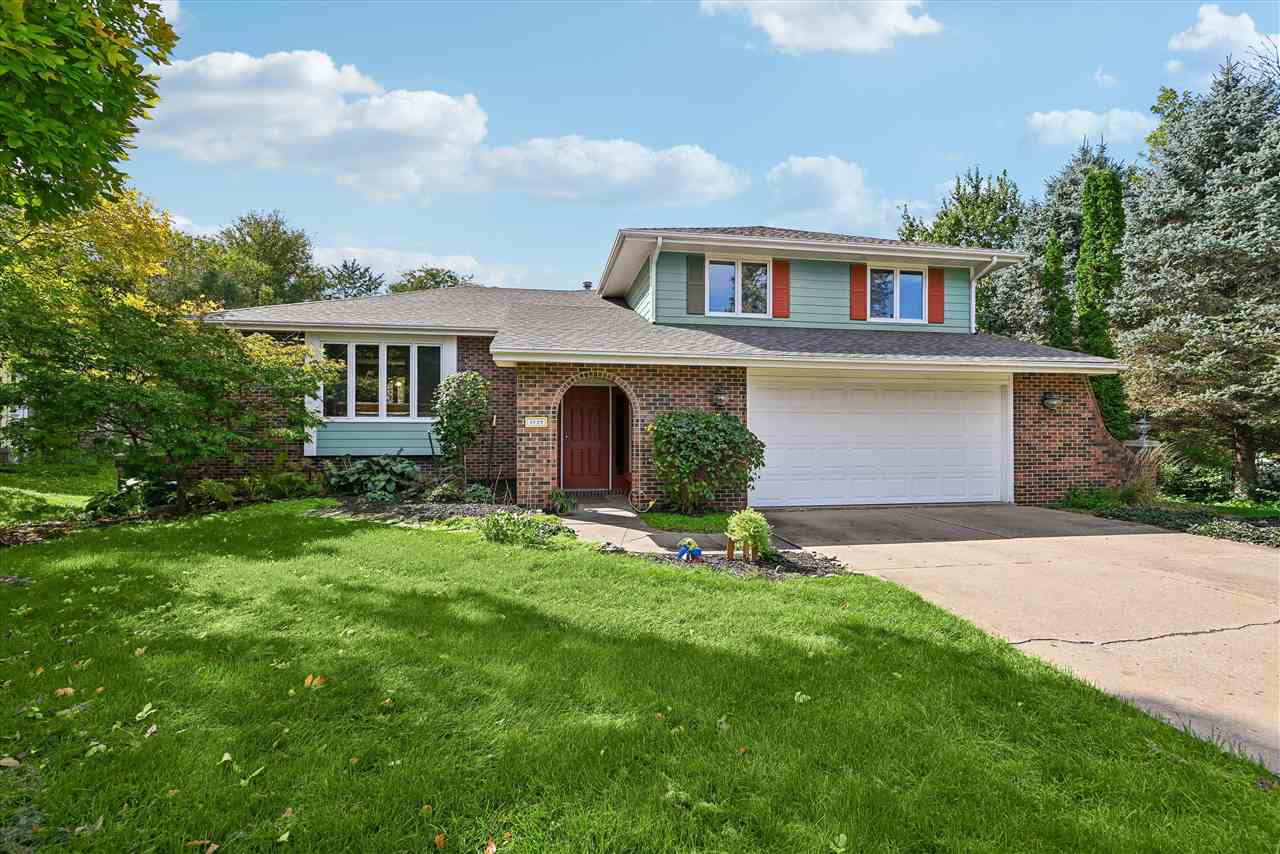 2129 Slagle Circle Iowa City IA 52246