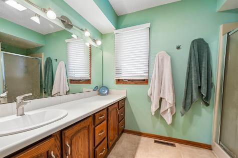 2129 Slagle Circle Iowa City IA 52246