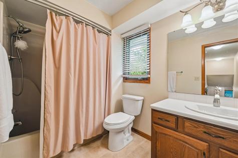 2129 Slagle Circle Iowa City IA 52246