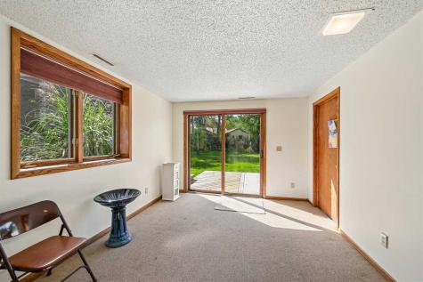 2129 Slagle Circle Iowa City IA 52246