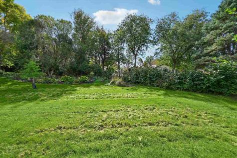 2129 Slagle Circle Iowa City IA 52246