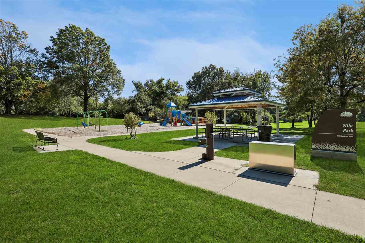 2129 Slagle Circle Iowa City IA 52246