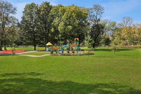 2129 Slagle Circle Iowa City IA 52246