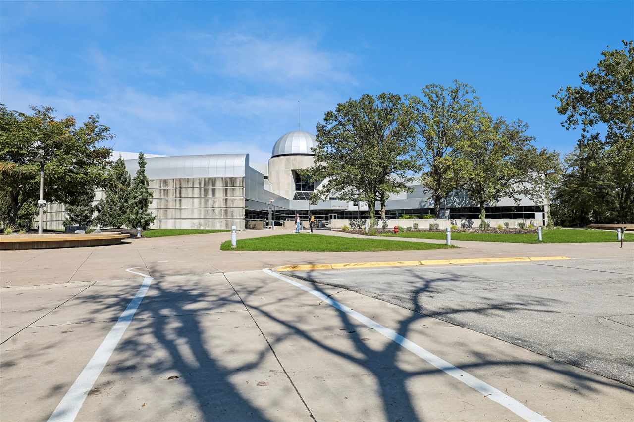 2129 Slagle Circle Iowa City IA 52246