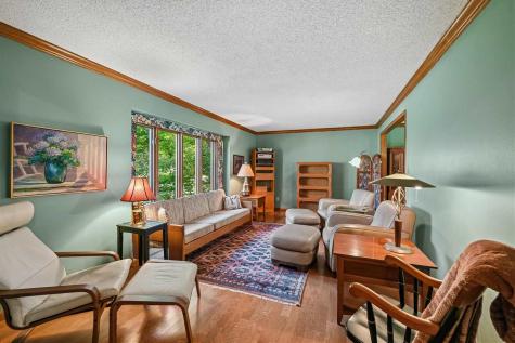2129 Slagle Circle Iowa City IA 52246