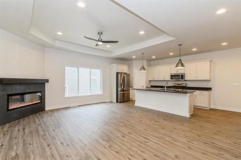 3100 Sunflower Street Ely IA 52227