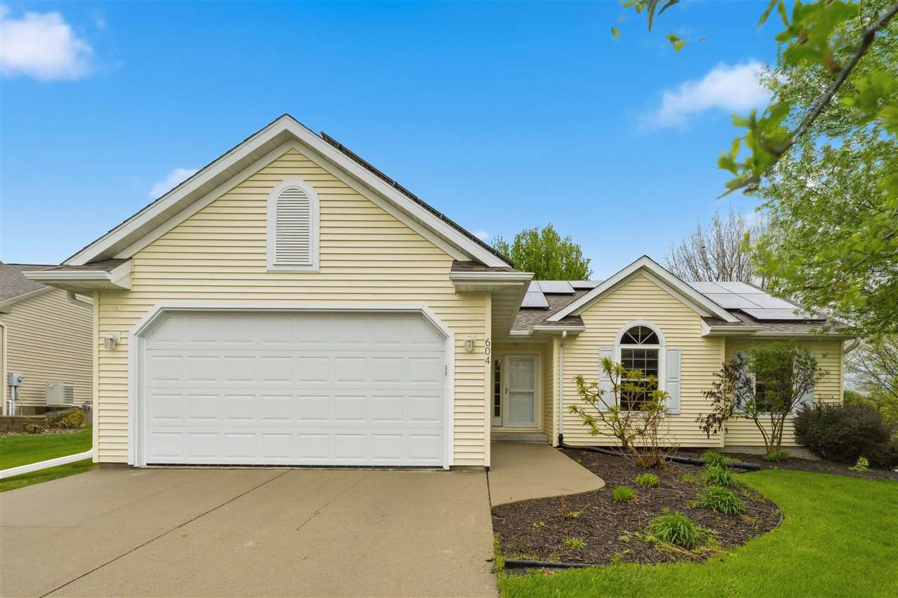 604 Redbird Run Tiffin IA 52340