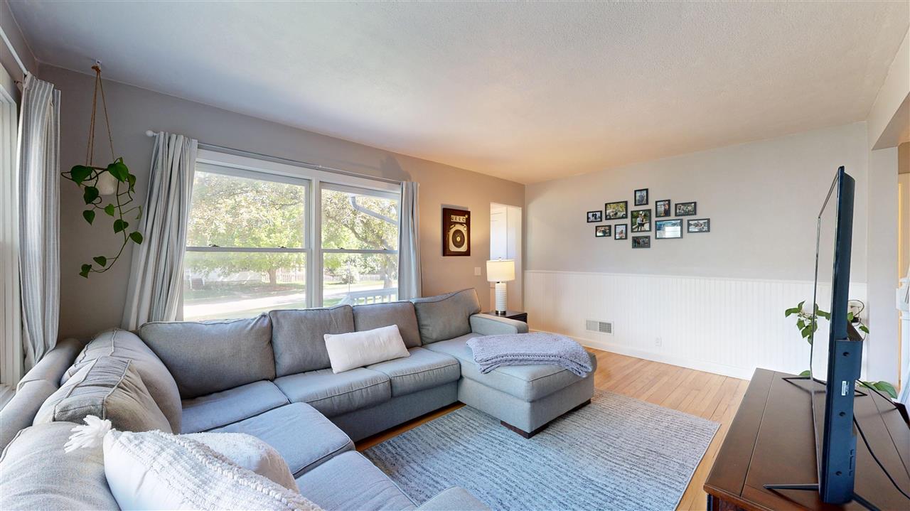 1907 F Street Iowa City IA 52240