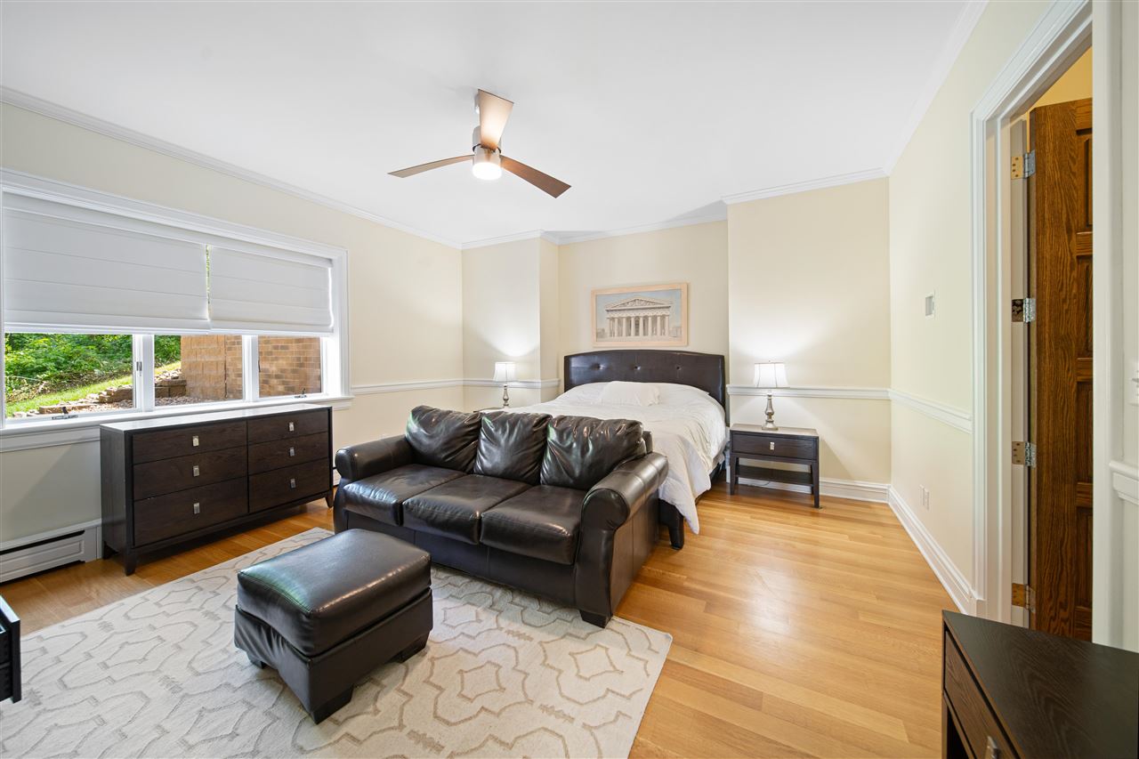 2310 NE Lakeridge Place North Liberty IA 52317